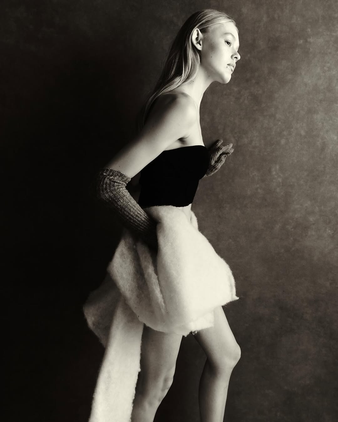 Darina — profile silhouette